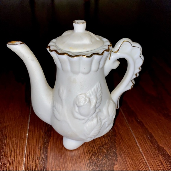 Miniature Tea Pot With Sugar & Creamer white embellished in golden 3.5” - Picture 10 of 13